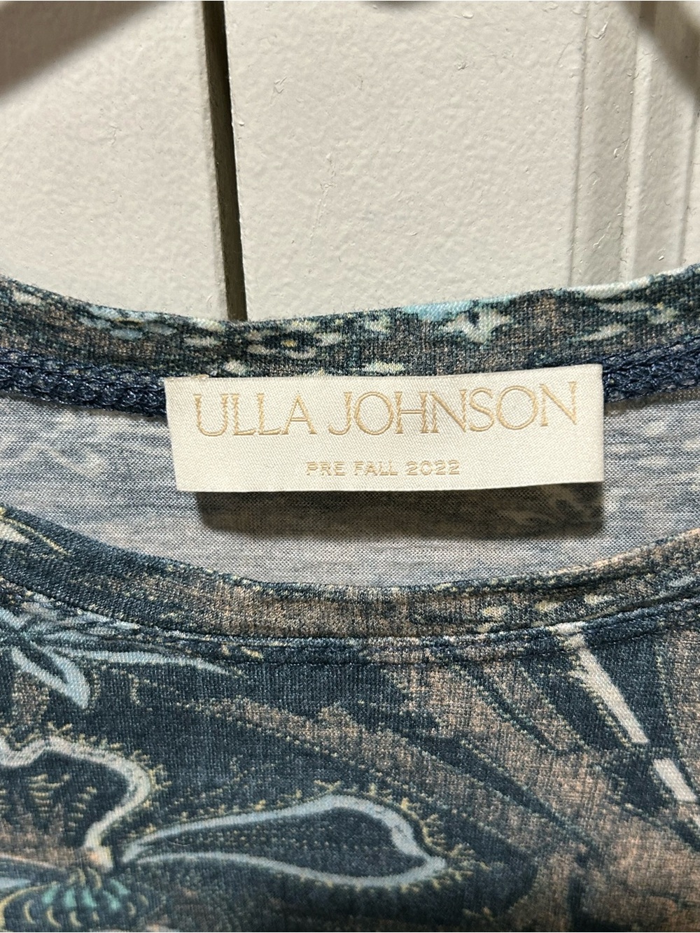 Ulla Johnson Estelle T-Shirt Waimea Resort Blue Floral Short Sleeve Tee - Picture 9 of 10